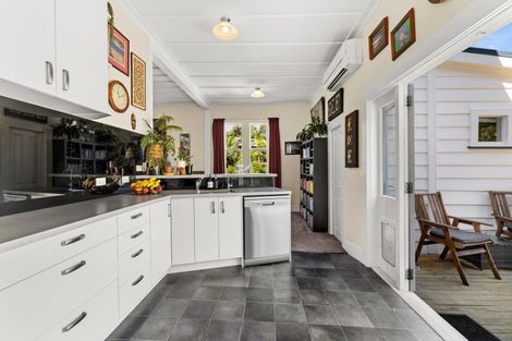 Photo of property in 4a Hooker Avenue, Hospital Hill, Napier, 4110