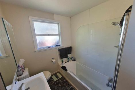 Photo of property in 6 Woodford Terrace, Ilam, Christchurch, 8053