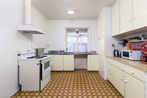 Photo of property in 49 Shearman Street, Waimate, 7924