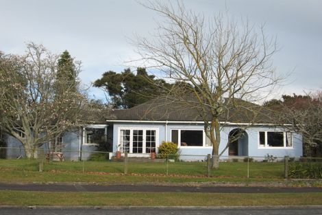 Photo of property in 60 Fairfield Road, Fairfield, Hamilton, 3214