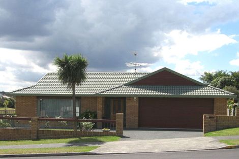 Photo of property in 5a Picasso Drive, West Harbour, Auckland, 0618