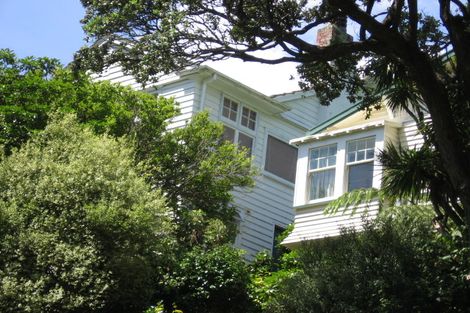 Photo of property in 70 Raroa Road, Kelburn, Wellington, 6012
