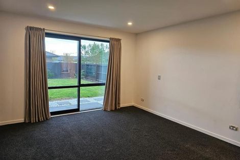 Photo of property in 4 Schofield Lane, Hornby, Christchurch, 8025