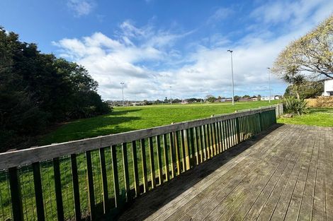 Photo of property in 47 Flat Bush Road, Clover Park, Auckland, 2023