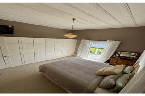 Photo of property in 18 Morley Street, New Plymouth, 4310