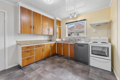 Photo of property in 267 Frankley Road, Ferndale, New Plymouth, 4310