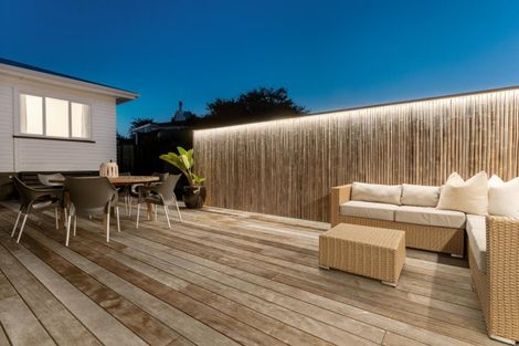 Photo of property in 16 Brown Terrace, Te Puke, 3119