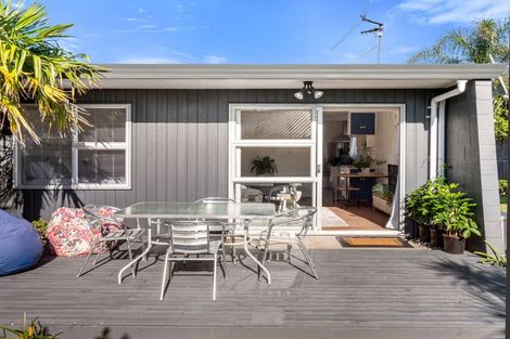 Photo of property in 1/18 Gobray Crescent, Mount Maunganui, 3116