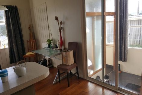 Photo of property in 235 The Esplanade, Petone, Lower Hutt, 5012