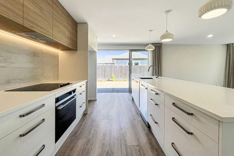 Photo of property in 30 Kahurangi Road, Halswell, Christchurch, 8025