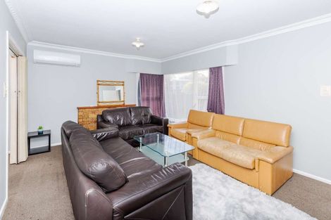 Photo of property in 6 Liston Crescent, Hillcrest, Hamilton, 3216