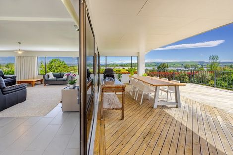 Photo of property in 370 Porangahau Road, Waipukurau, 4282