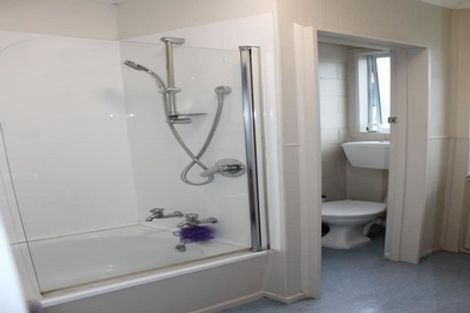 Photo of property in 212 Kaikorai Valley Road, Bradford, Dunedin, 9011