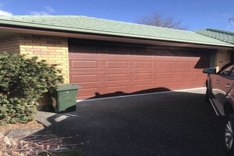 Photo of property in 6 Doneraille Place, Bethlehem, Tauranga, 3110