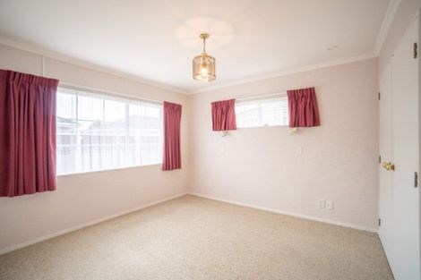 Photo of property in 23 Rangitira Avenue, Palmerston North, 4414