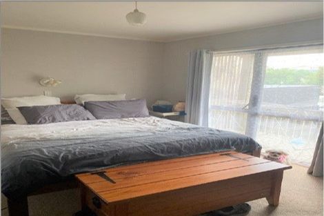 Photo of property in 25 Gilbass Avenue, Hamilton Lake, Hamilton, 3204