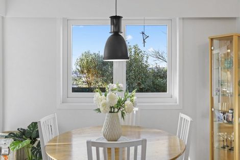 Photo of property in 802 Whangaparaoa Road, Manly, Whangaparaoa, 0930