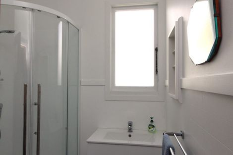 Photo of property in 77 Cordelia Street, Stratford, 4332