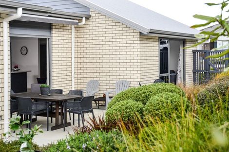 Photo of property in 7 Whanau Avenue, Baverstock, Hamilton, 3200