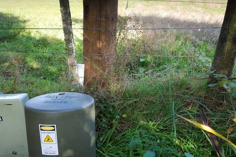 Photo of property in 8 Te Ahu Road, Pukekawa, Tuakau, 2696