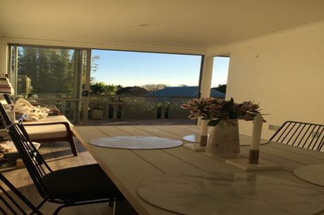 Photo of property in 7/11 Sentinel Road, Herne Bay, Auckland, 1011