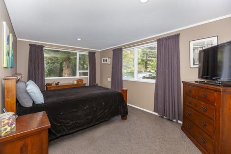 Photo of property in 216 Main Road South, Raumati South, Paraparaumu, 5032