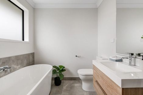 Photo of property in 33a Forest Glen, Orewa, 0931