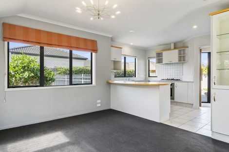 Photo of property in 68 Beachwater Drive, Papamoa Beach, Papamoa, 3118