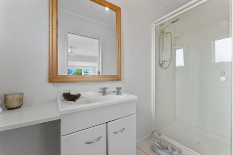 Photo of property in 1886 State Highway 1, Kaiwaka, 0573