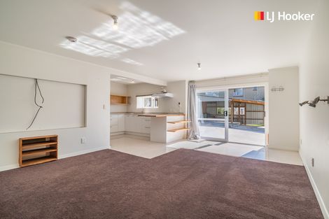 Photo of property in 35 Kinsman Street, Kaikorai, Dunedin, 9010
