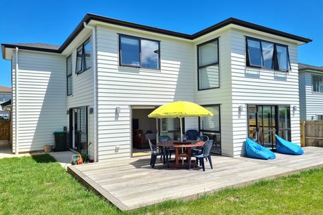 Photo of property in 49 Umu Place, Mangere, Auckland, 2022