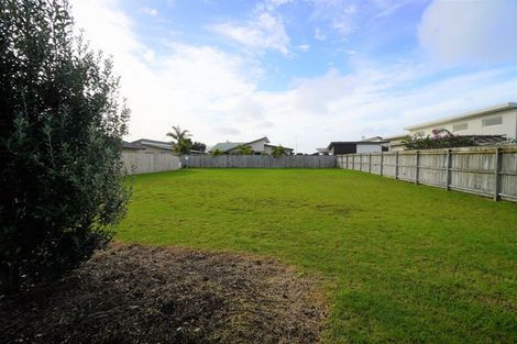 Photo of property in 370 One Tree Point Road, One Tree Point, 0118