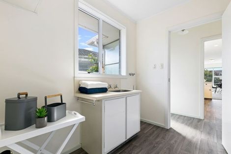 Photo of property in 3 Glenavon Place, Ilam, Christchurch, 8041