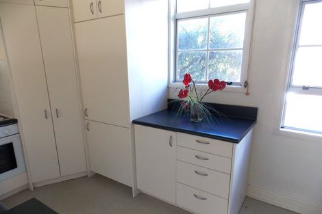 Photo of property in 66 Pipitea Street, Thorndon, Wellington, 6011