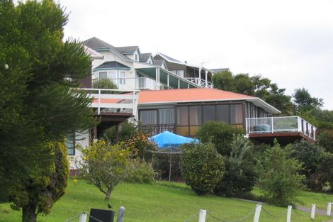 Photo of property in 3 Cable Bay Block Road, Cable Bay, 0420