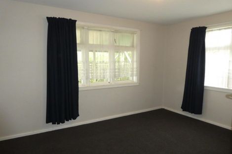 Photo of property in 52 Northcote Road, Northcote, Christchurch, 8052