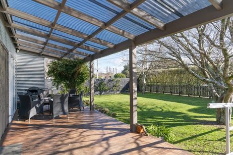 Photo of property in 11 Kempton Street, Greytown, 5712