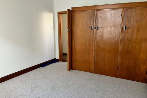 Photo of property in 7 Herald Terrace, Berhampore, Wellington, 6023