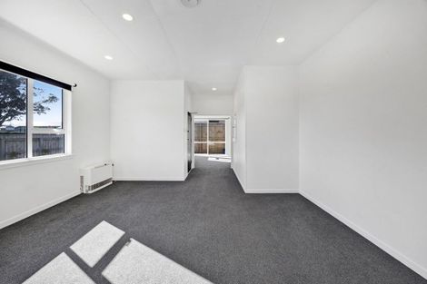 Photo of property in 23 Longfellow Road, Opunake, 4616