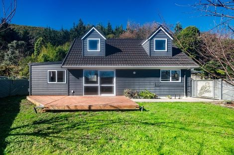 Photo of property in 95 Elizabeth Street, Waikanae, 5036