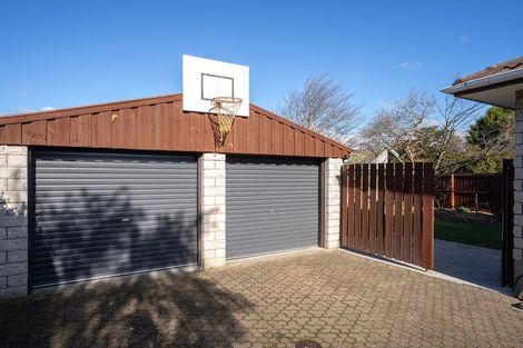 Photo of property in 8 Oldham Crescent, Halswell, Christchurch, 8025