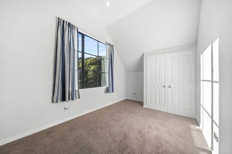 Photo of property in 124b The Ridgeway, Mornington, Wellington, 6021