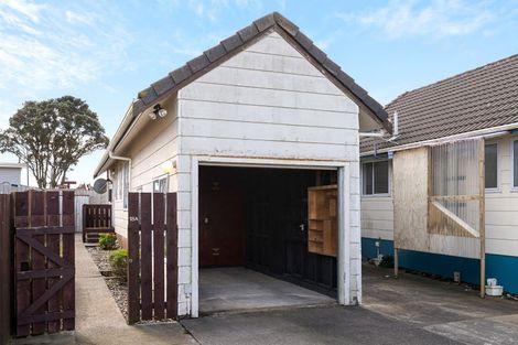 Photo of property in 18a Bracken Road, Newlands, Wellington, 6037