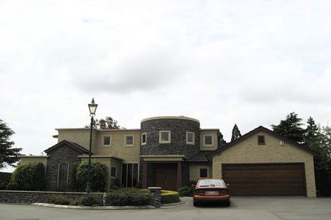 Photo of property in 6 Hogarth Lane, Burnside, Christchurch, 8053