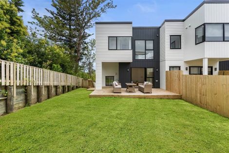 Photo of property in 15 Impatiens Lane, Massey, Auckland, 0614