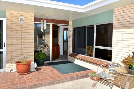 Photo of property in 22 Clayton Street, Saint Clair, Dunedin, 9012