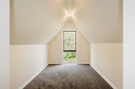 Photo of property in 69 Mazengarb Road, Paraparaumu Beach, Paraparaumu, 5032