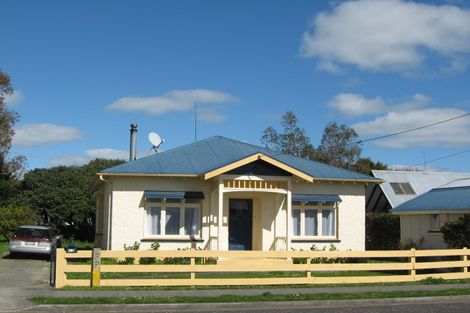 Photo of property in 19 Cuba Street, Marton, 4710