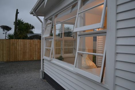 Photo of property in 6a Graham Street, Tinwald, Ashburton, 7700
