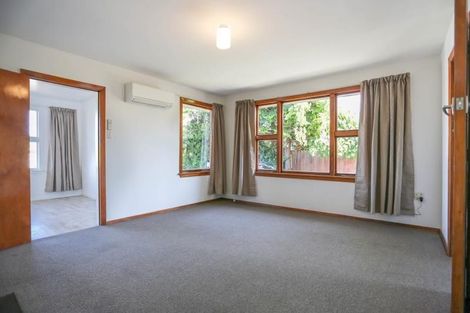 Photo of property in 10 Greenhurst Street, Sockburn, Christchurch, 8042